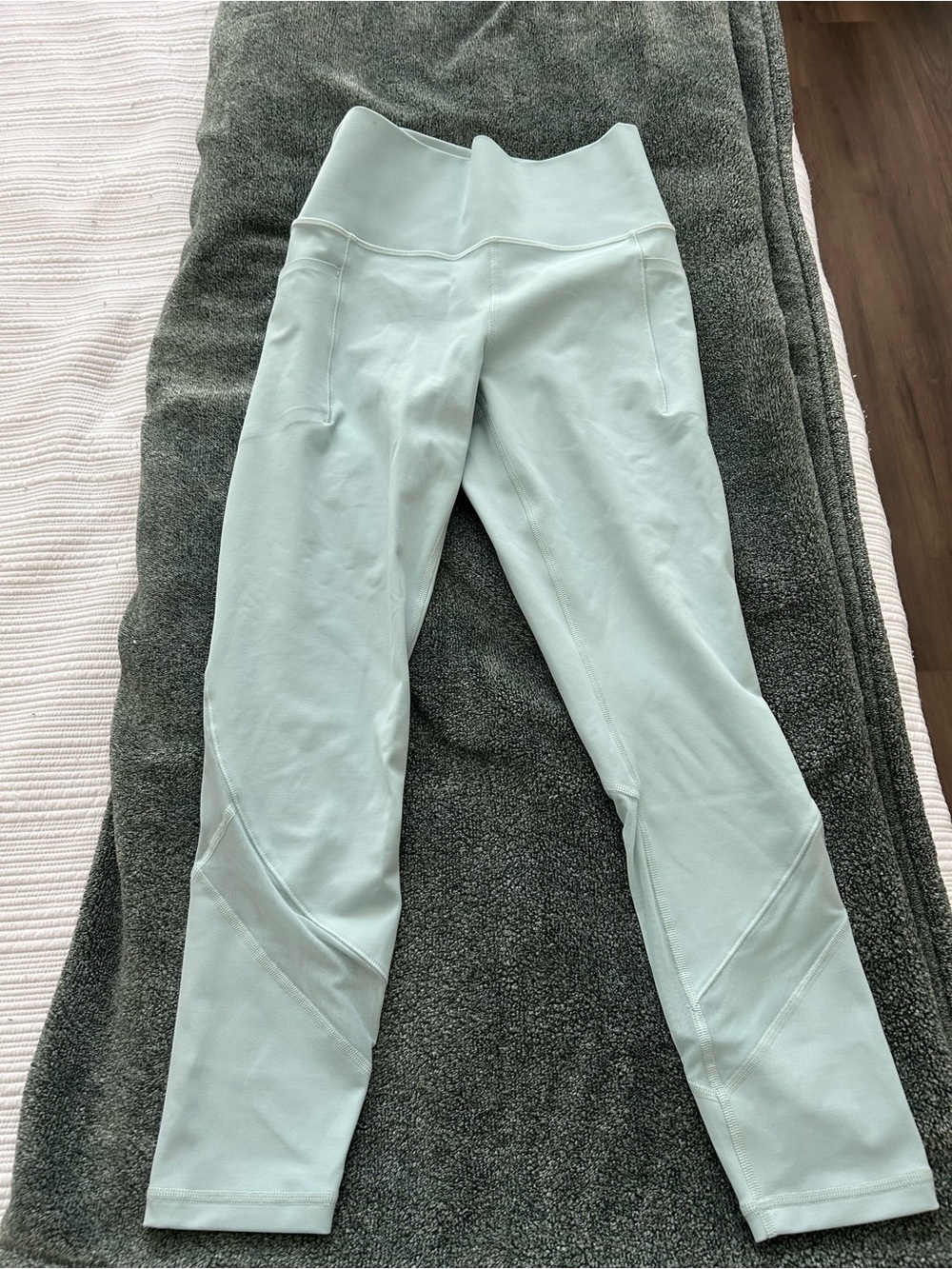 Athleta Pale Mint High-Rise Leggings